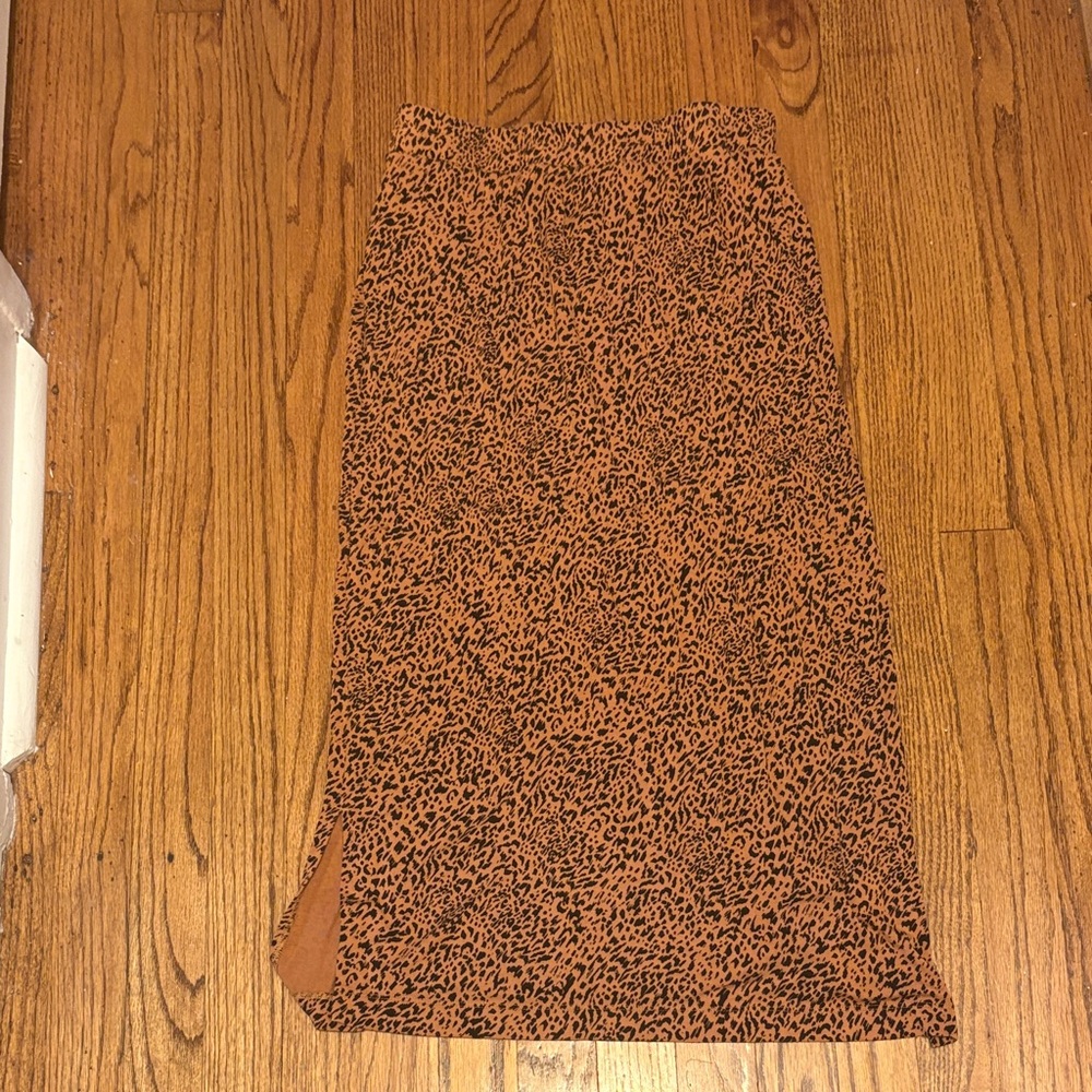 Patterned skirt